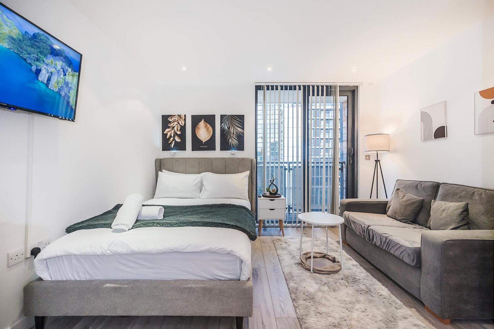 The Canary Hub London Luaran gambar