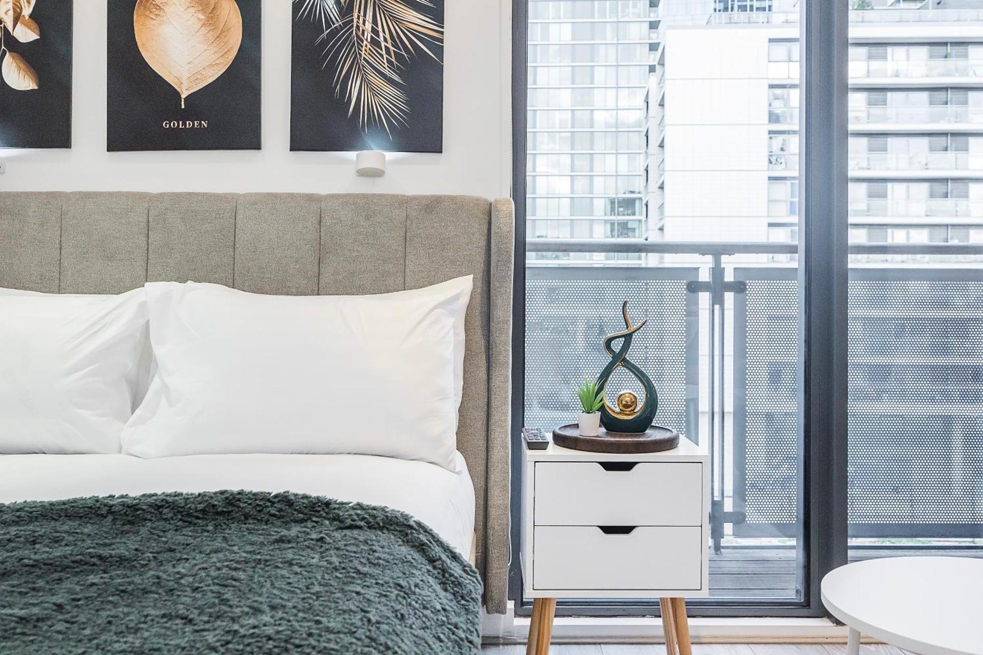 The Canary Hub London Luaran gambar